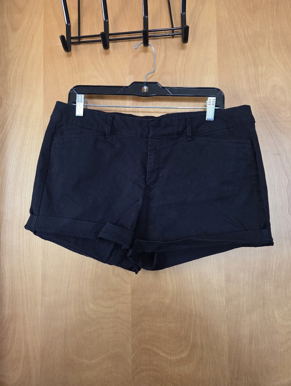 Womens Old Navy Pixie Shorts Black, Size 12